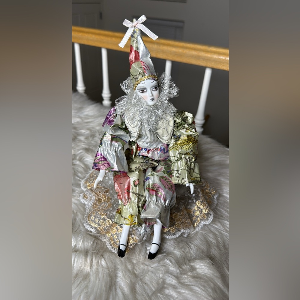 Colorful Italian Venetian Harlequin Porcelain Doll Musical Box Unique Gift